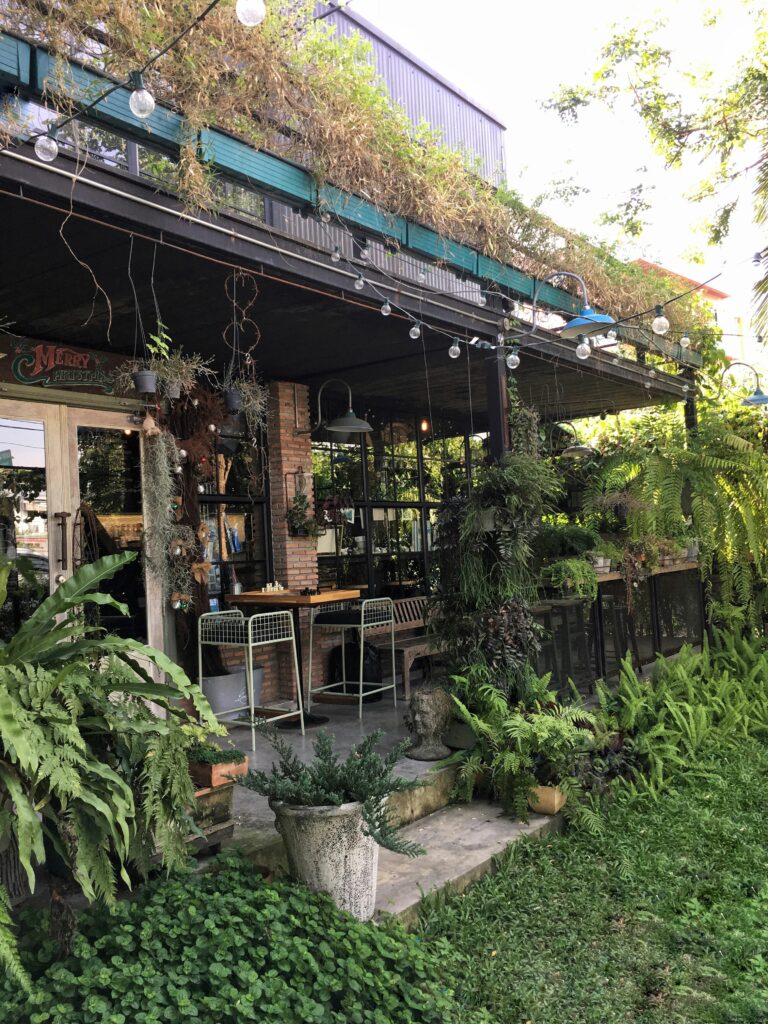 ร้านกาแฟในสวน