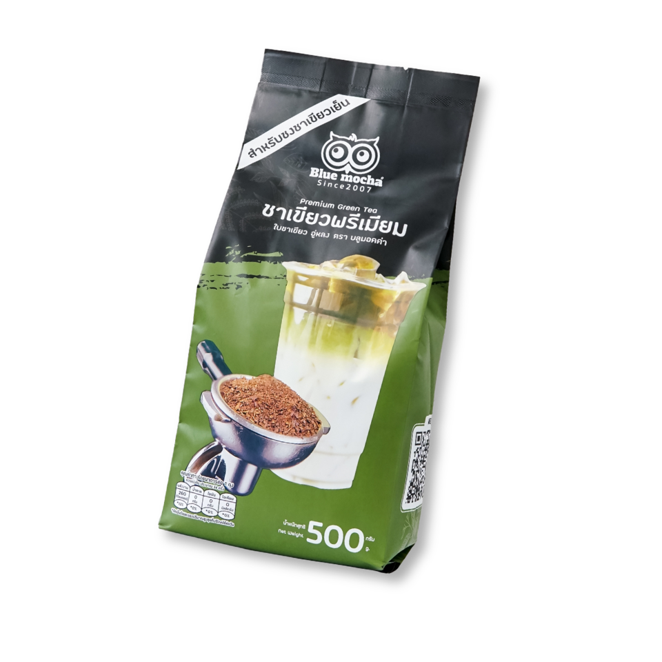 ชาเขียวพรีเมียม Bluemocha สำหรับเปรียบเทียบกับชาเขียวเอ็กซ์ตร้า